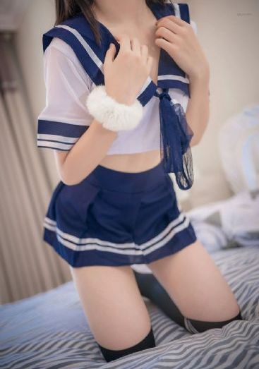美女脱一干二净