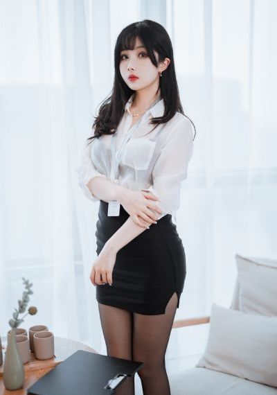 伊人免费视频二